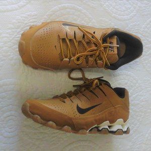 nike reax 8 tr wheat